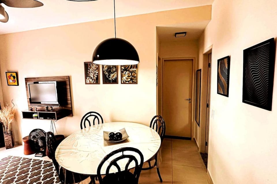 Apartamento Guarujá Enseada a 1 quadra da Praia Apartment in State of São Paulo