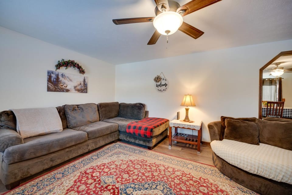 5-Acre Hocking Hills Hideaway! Pet-Friendly Home House in Ohio