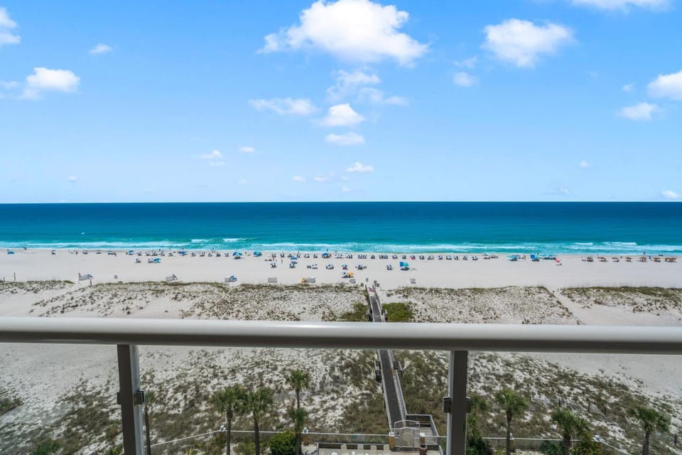 Emerald Isle Unit 704 House in Pensacola Beach