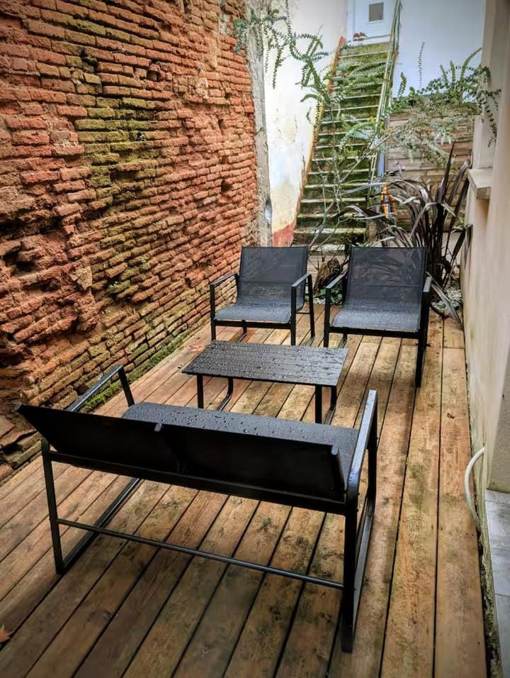 Bleu Poult - Duplex avec terrasse Apartment in Occitanie