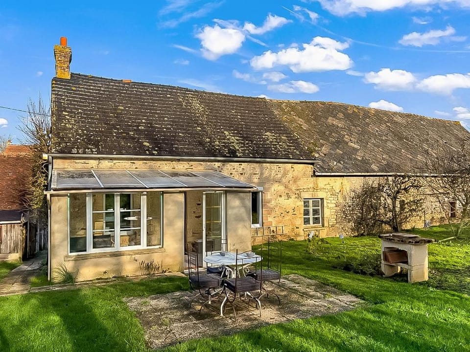 Maison de Charme, Jardin et Poêle Bed and Breakfast in Normandy