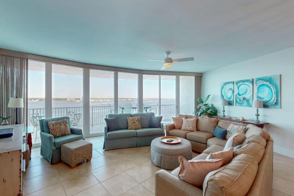 Caribe Resort Bayside Beach Indoor Pools Sleeps 8 House in Orange Beach
