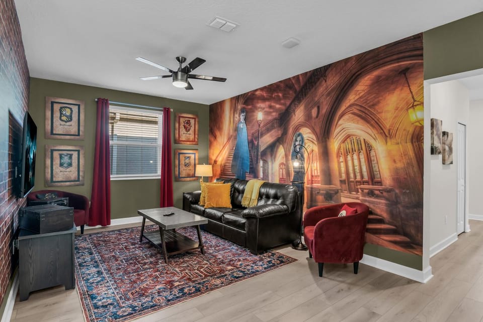 TV and multimedia, Living room, Seating area