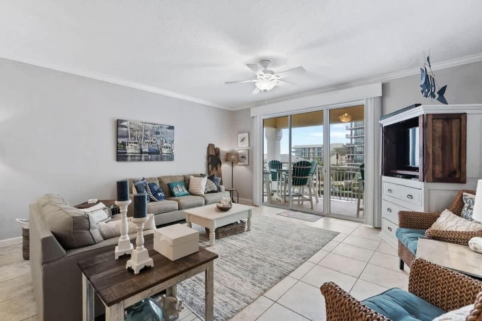 Perdido Grande Indoor Pool 3 bedroom Waterfront House in Orange Beach
