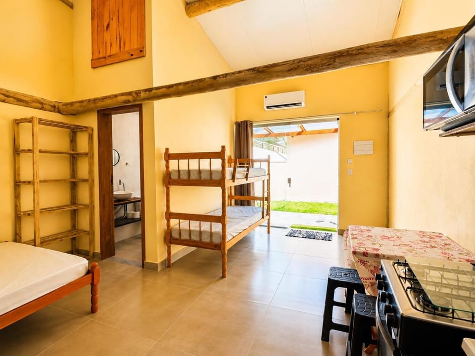 Bed, Photo of the whole room, Dining area, bunk bed, air conditioner