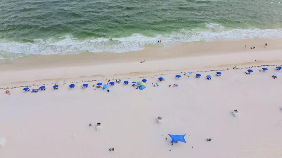 Beachfront Complex Sugar Beach Studio Sleeps 4 House in Orange Beach