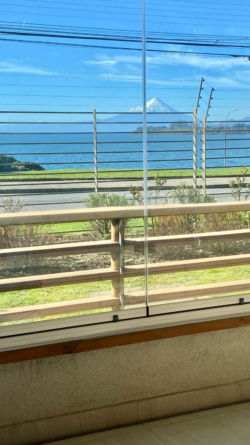 Lindo Depto Puerto Varas lago Edif Bandurrias Apartment in Puerto Varas