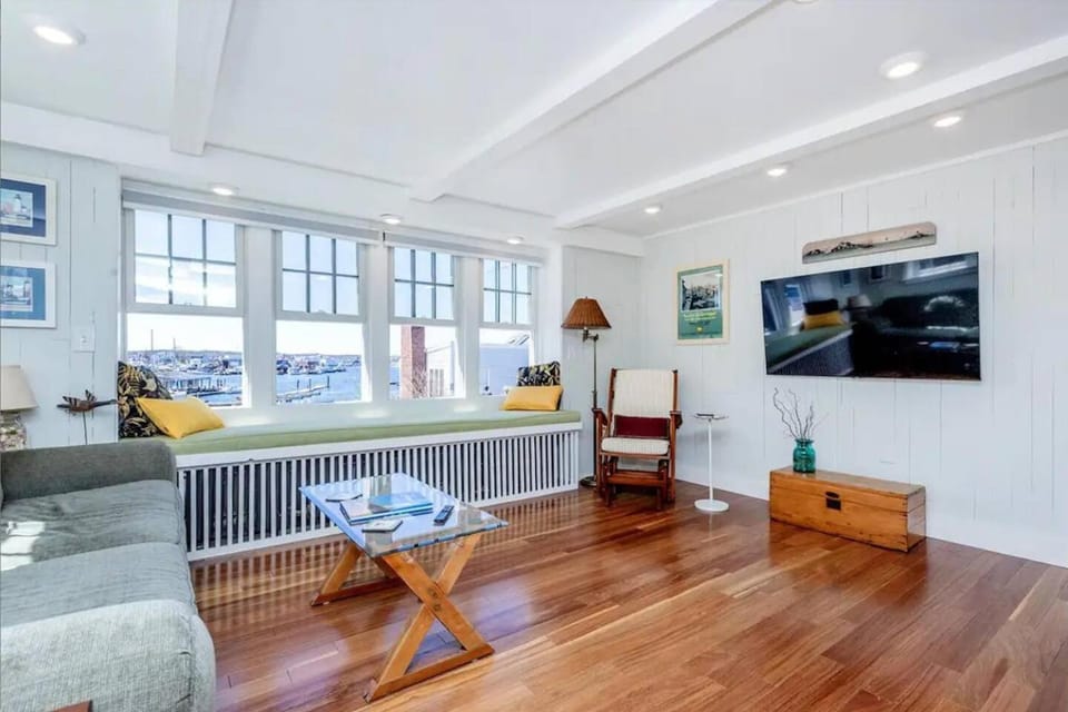 3BR Harborside Home|Gloucester+Rockport|Ocean View House in Gloucester