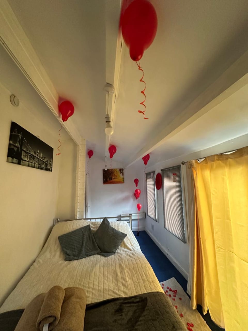 Stillwater Cabin Suite Cabin in Tamworth