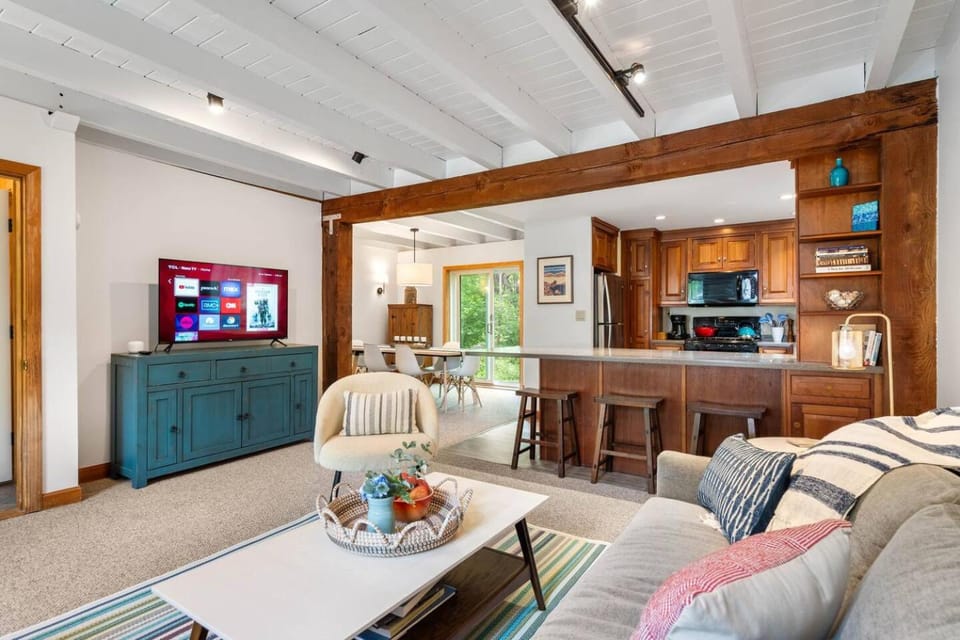 Family Friendly Home|Walk to Ocean+Downtown RKPT House in Rockport