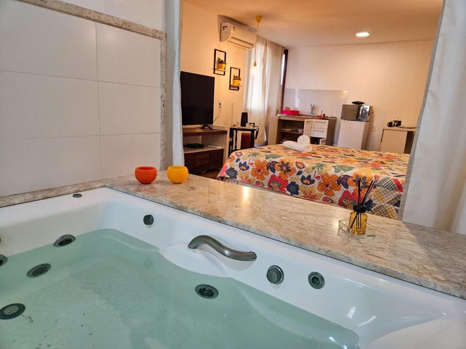 Studio Com Jacuzzi 50m da Praia Apartment in Cabo Frio