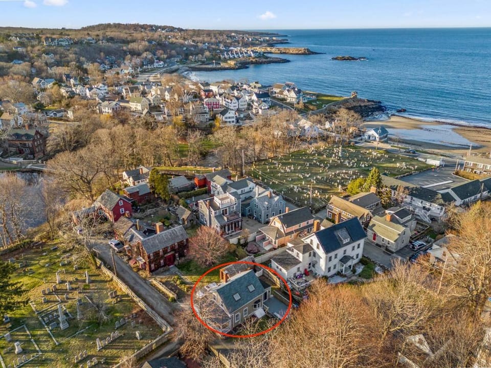 2BR Home|Downtown Rockport w/parking|Walk 2 Ocean House in Rockport
