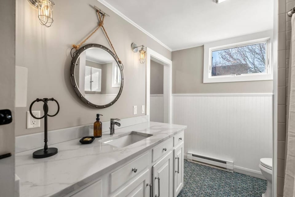 2BR Home|Downtown Rockport w/parking|Walk 2 Ocean House in Rockport