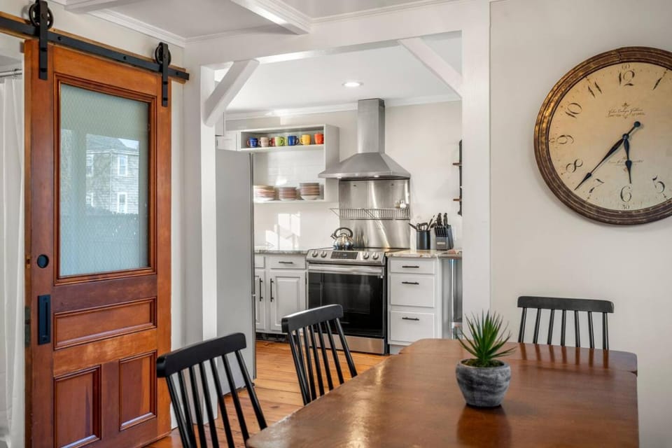 2BR Home|Downtown Rockport w/parking|Walk 2 Ocean House in Rockport