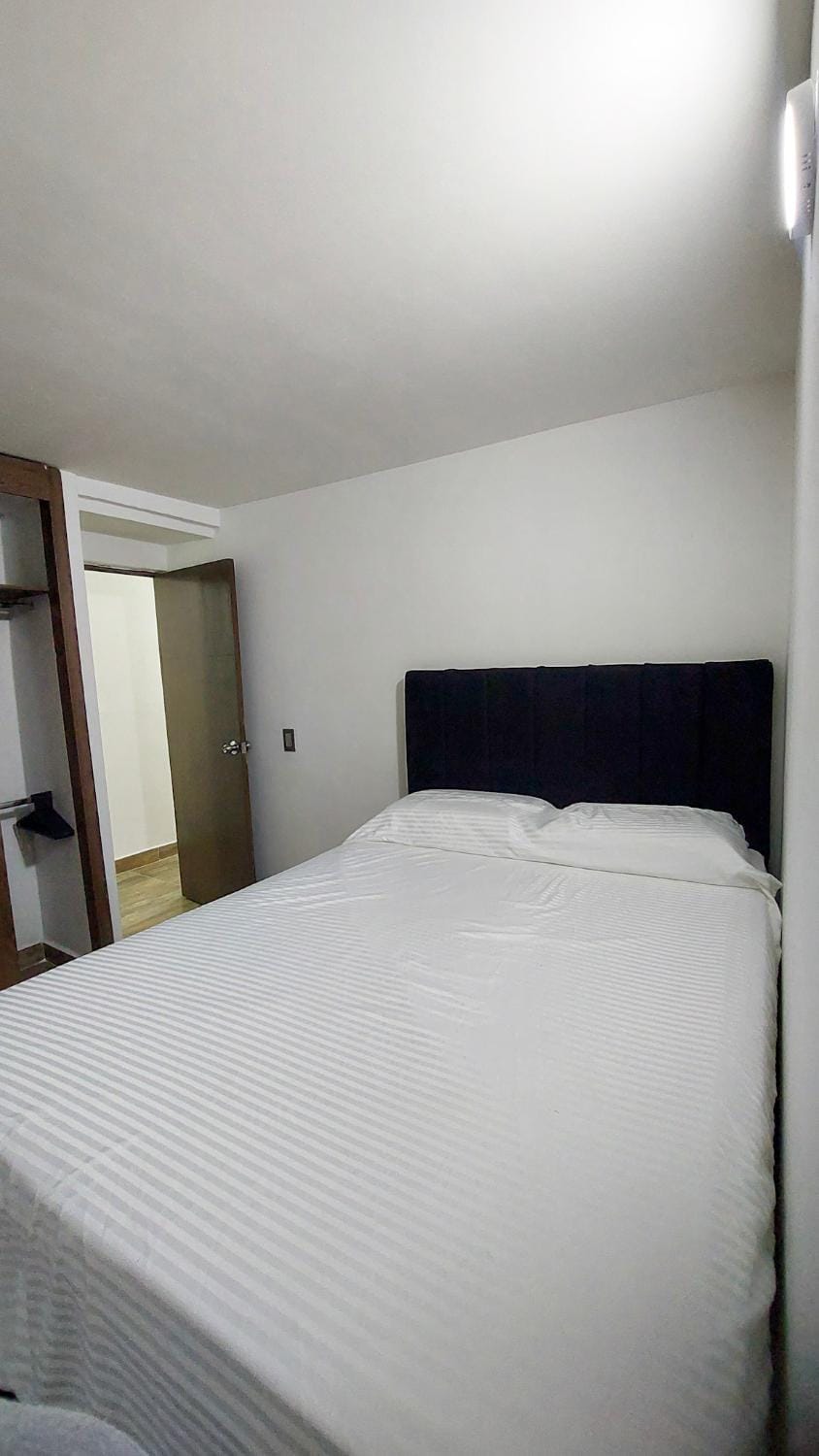 Laureles Estadio Lofts 33 Apartment in Medellin