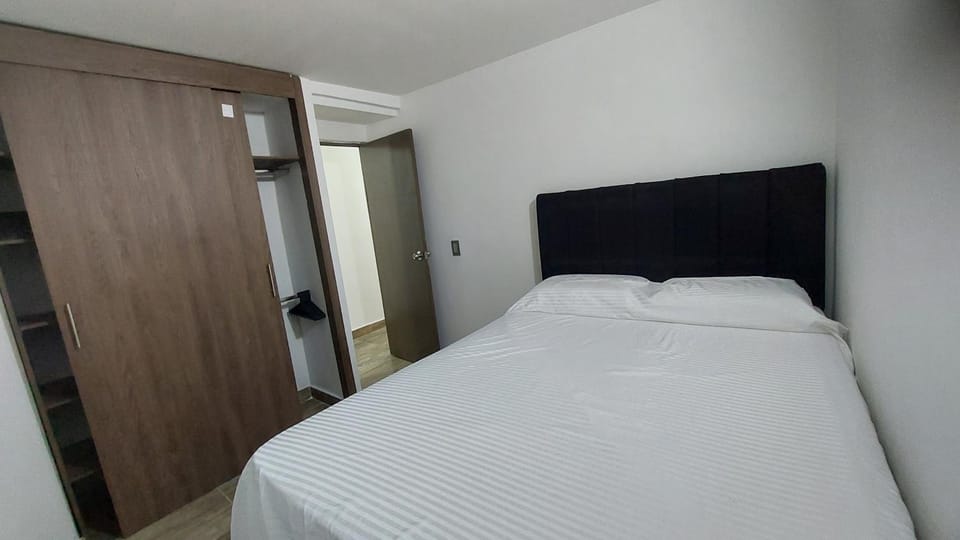 Laureles Estadio Lofts 33 Apartment in Medellin