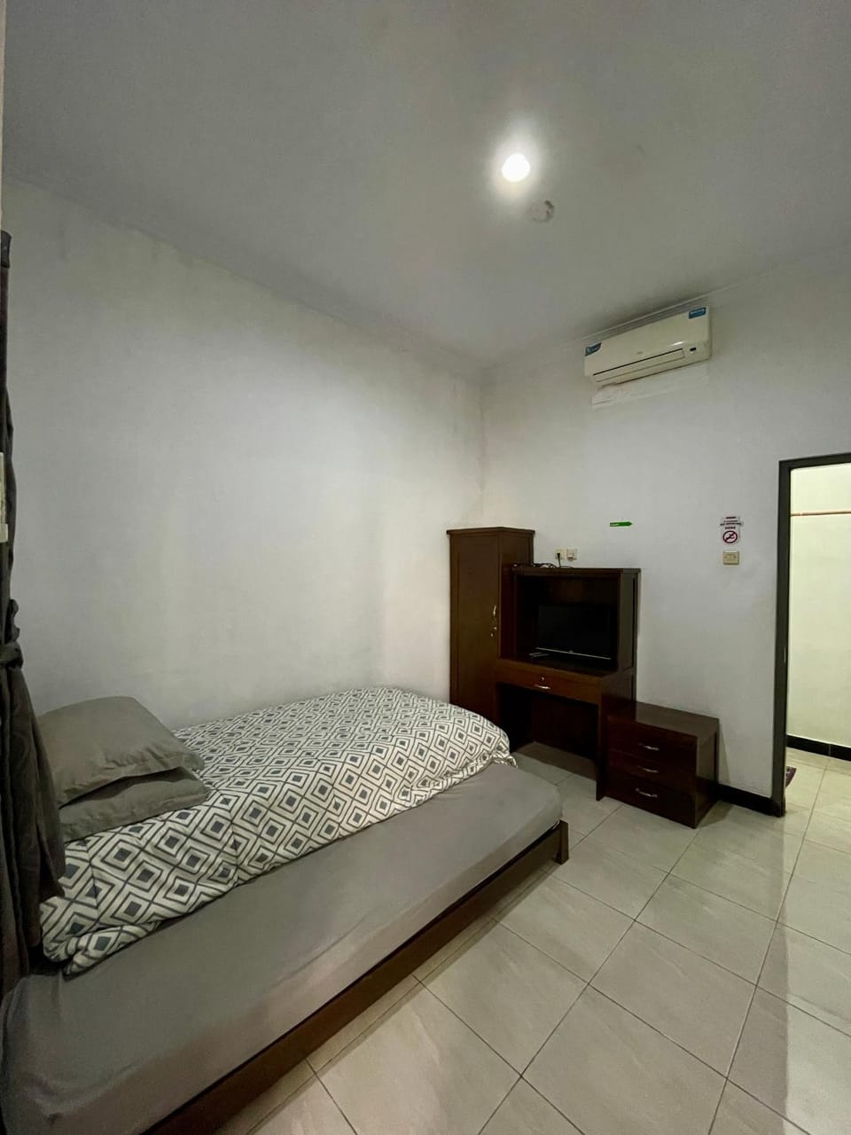 Griya Wiyono kamar dilantai 2 Motel in Yogyakarta