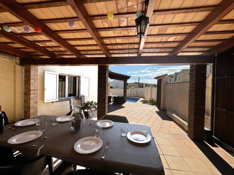 Casa familiar con piscina privada y terraza en L'Escala - HISP-7-76 Villa in L'Escala