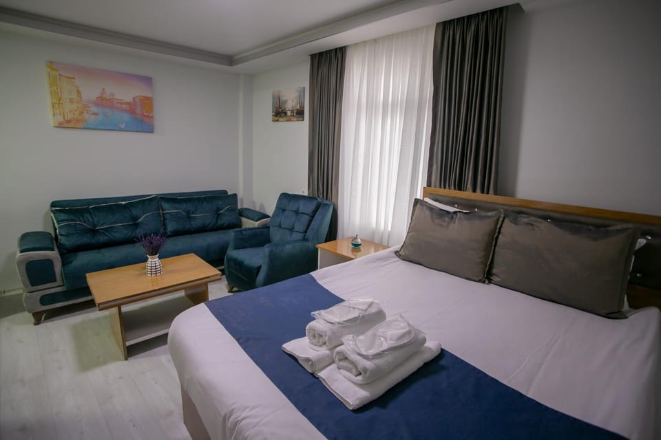 Living room, Bedroom