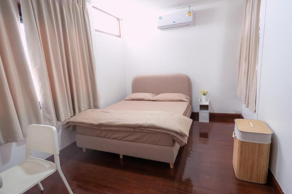 Stay Ekkamai - Private Pool villa, Central Bangkok Villa in Bangkok