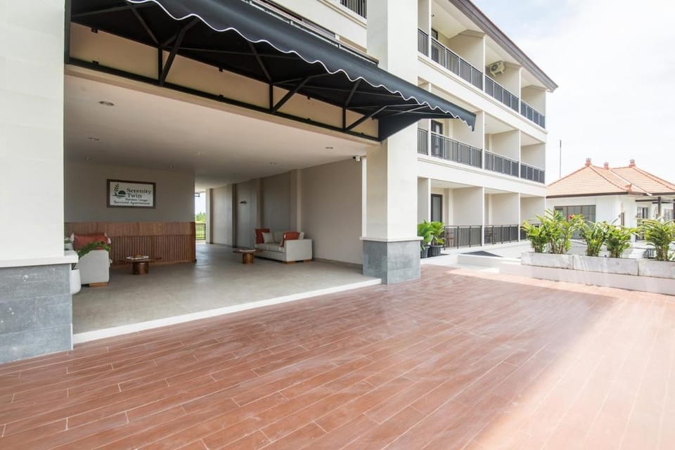 Property building, Balcony/Terrace