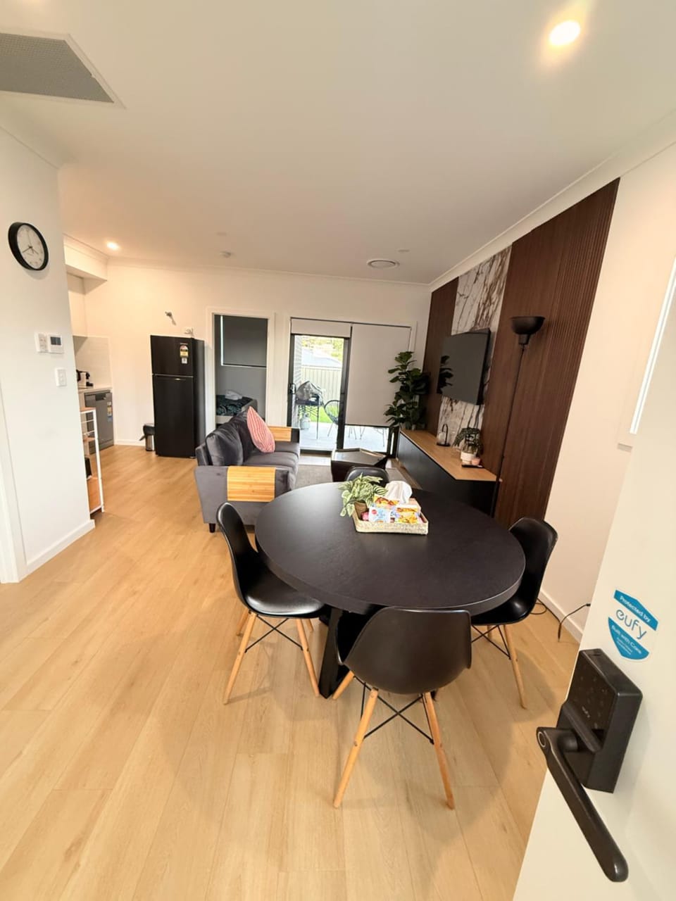 Modern 2 Bedroom Retreat at Gillieston Heights House in Maitland