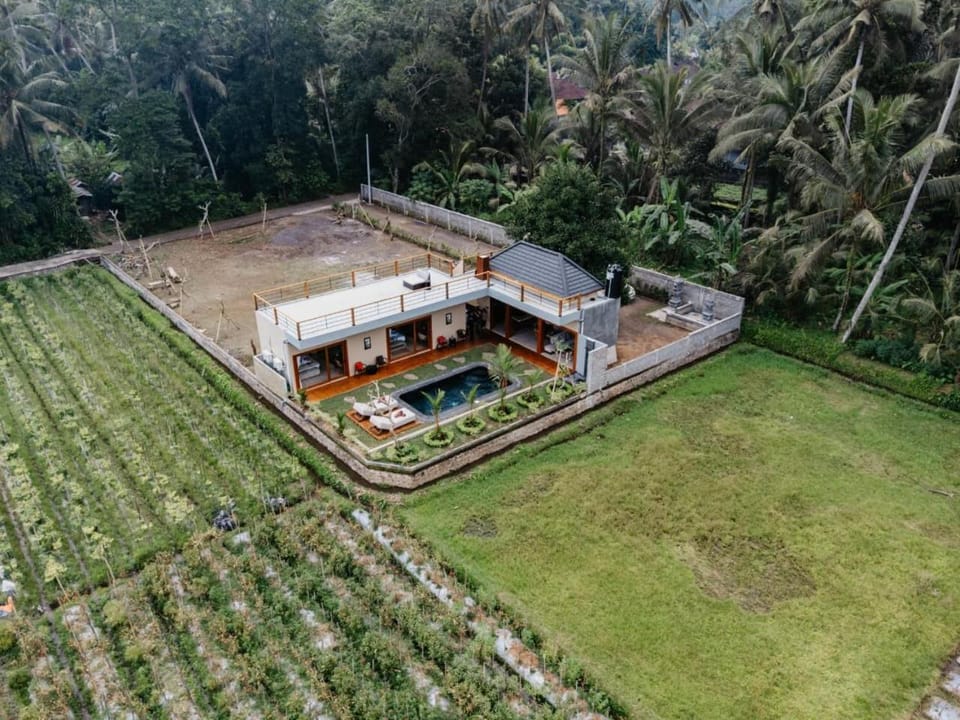 Property building, Floor plan