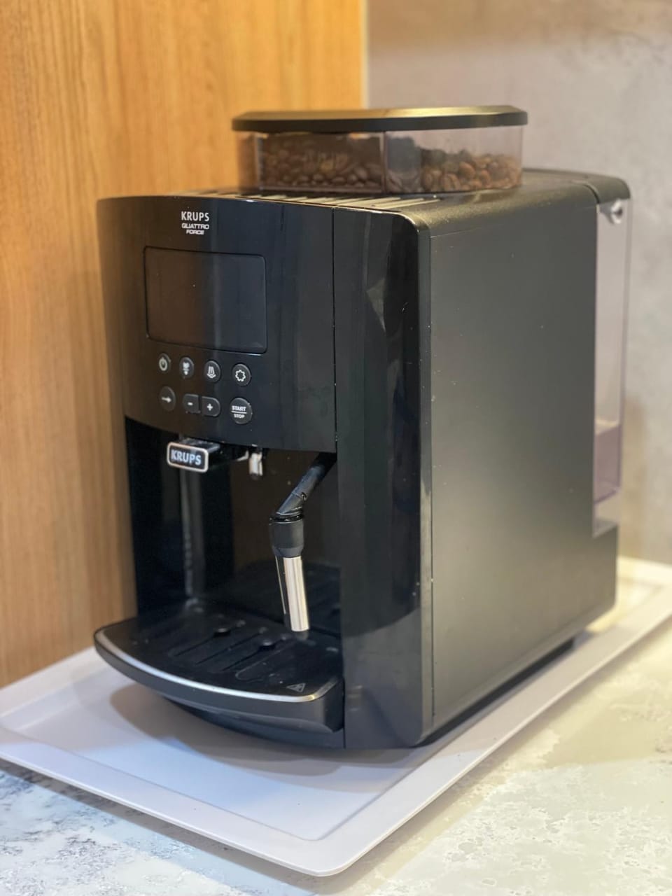 Coffee/tea facilities, Kitchen or kitchenette