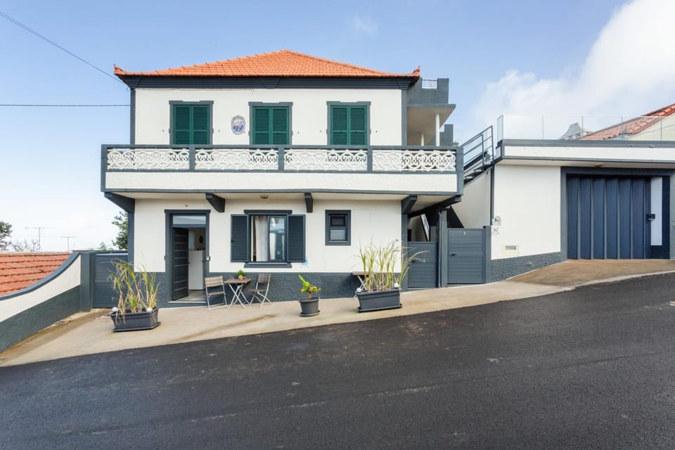Casa Pereira Apartment in Madeira District