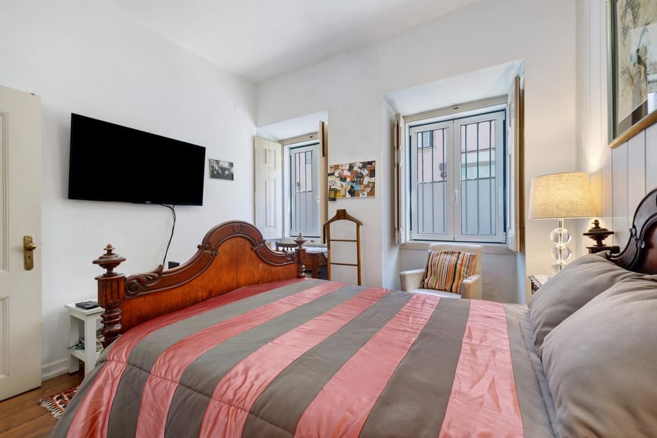 Living room, Bedroom