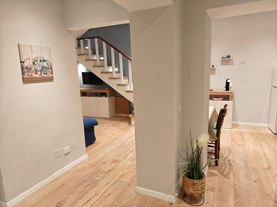 Domus Cestia Apartment in Rome