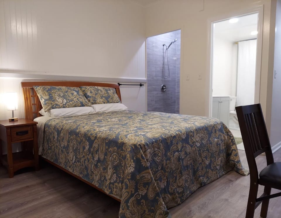 Kekuanaoa Homestead for Queens bedroom Bed and Breakfast in Hilo