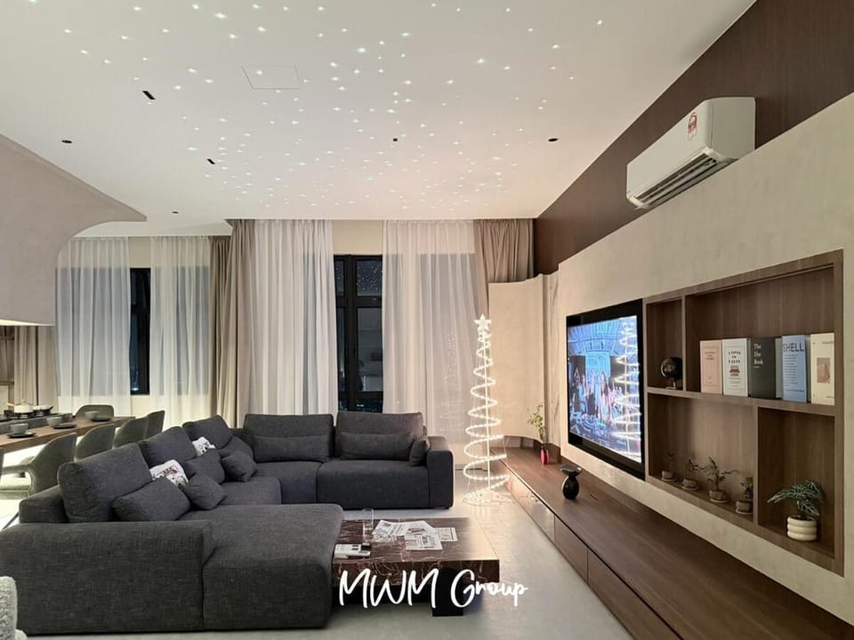 TV and multimedia, Living room, Seating area