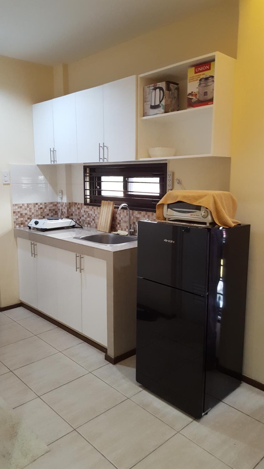Alegre Building Lipa Apartment hotel in Calabarzon