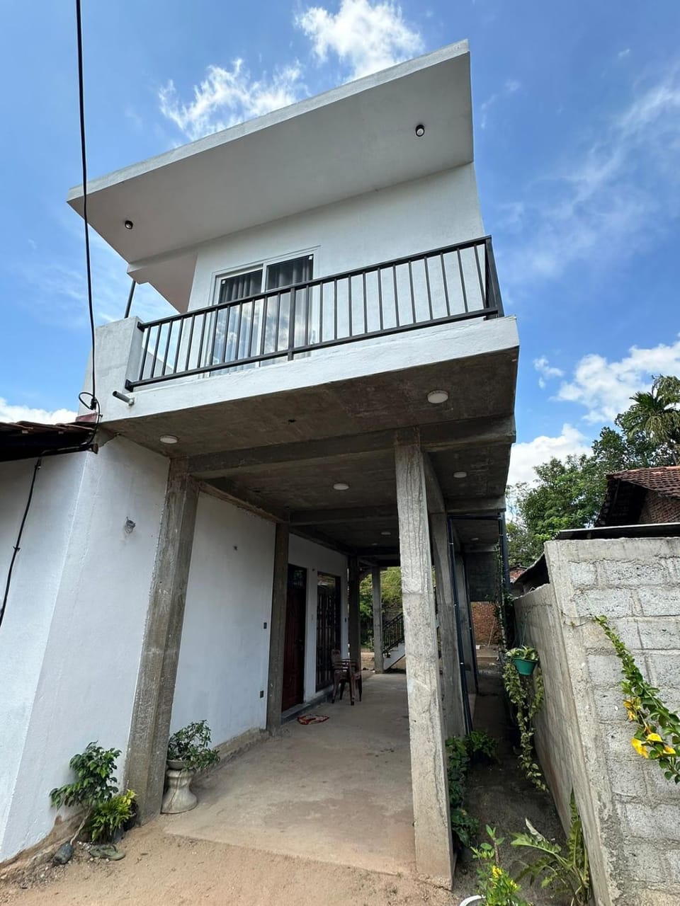 Andrew Transit Villa - Near Airport Apartment in Negombo