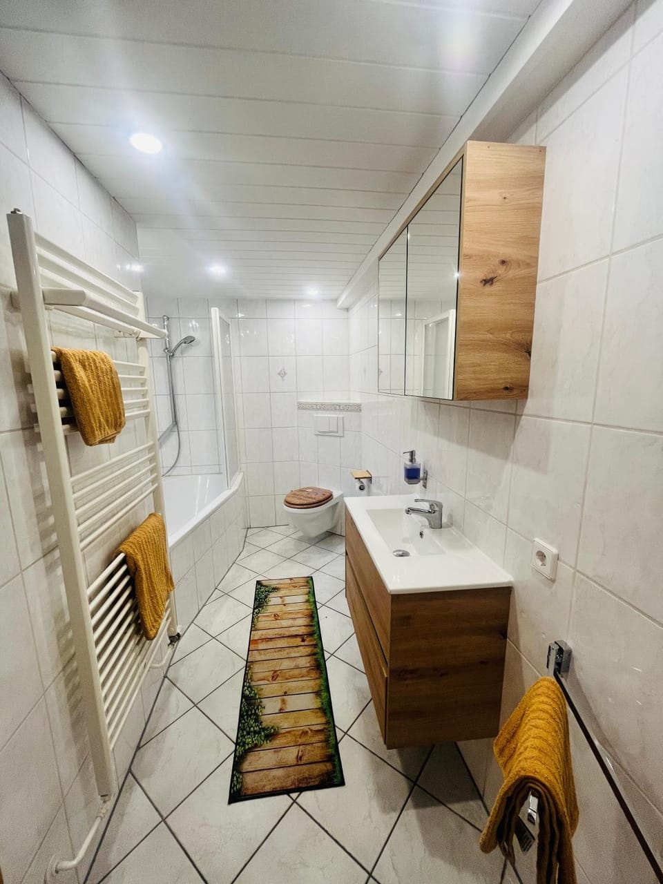 Bathroom, Bath
