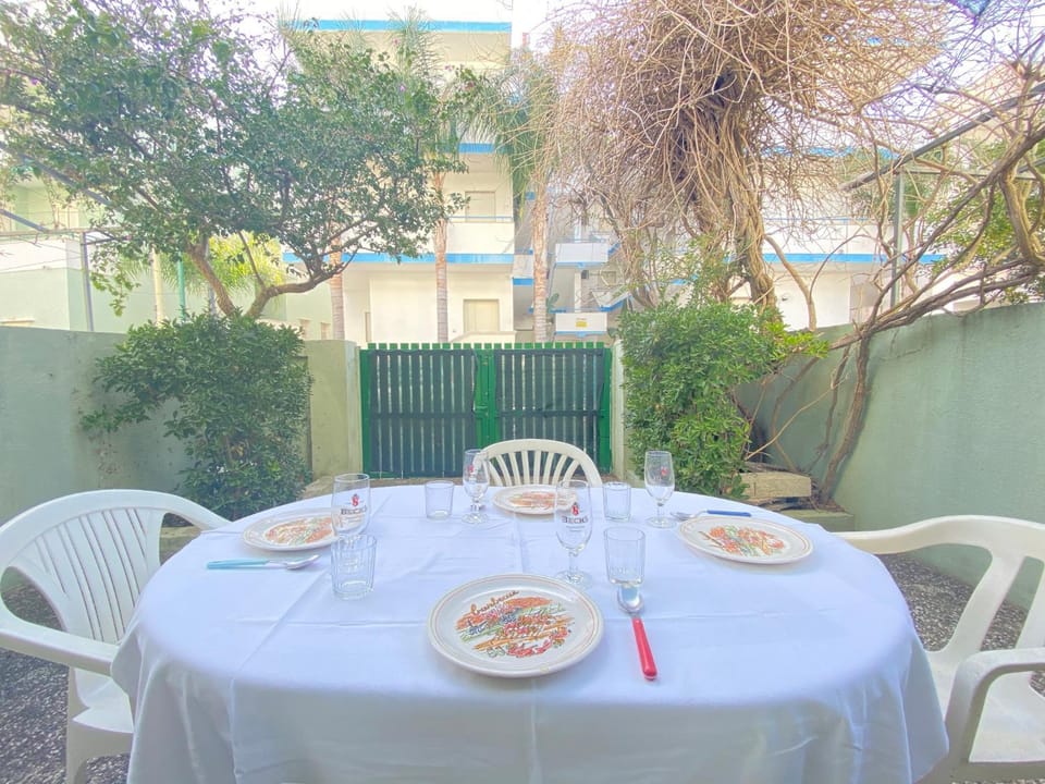 Patio, Garden