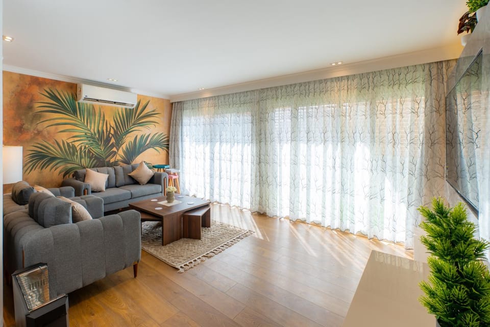 TV and multimedia, Living room, Seating area, air conditioner