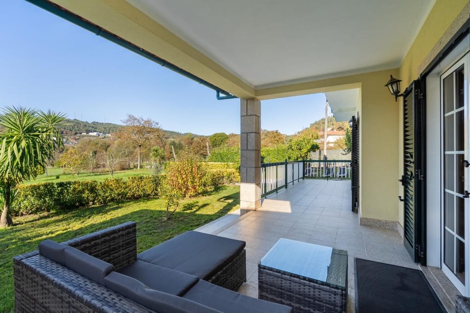 Garden, Balcony/Terrace