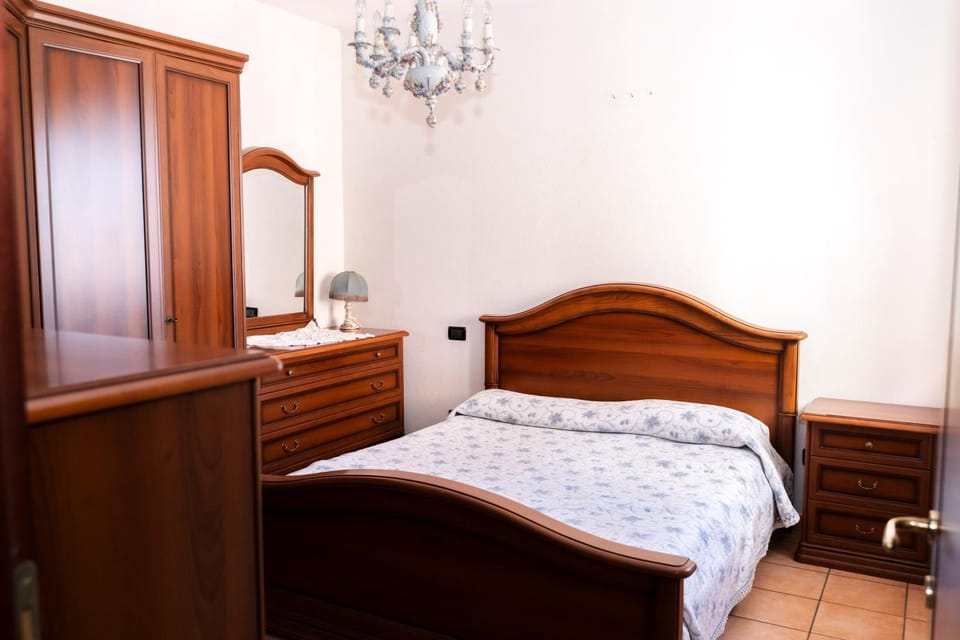 Bed, Photo of the whole room, Bedroom, furniture, heating, internet, wardrobe, air conditioner