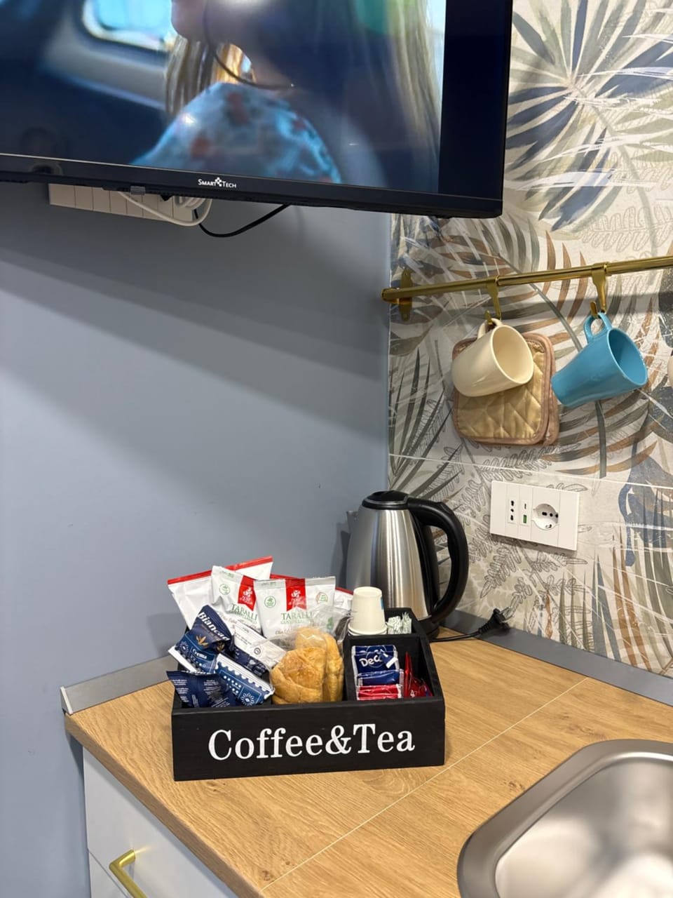TV and multimedia, Kitchen or kitchenette