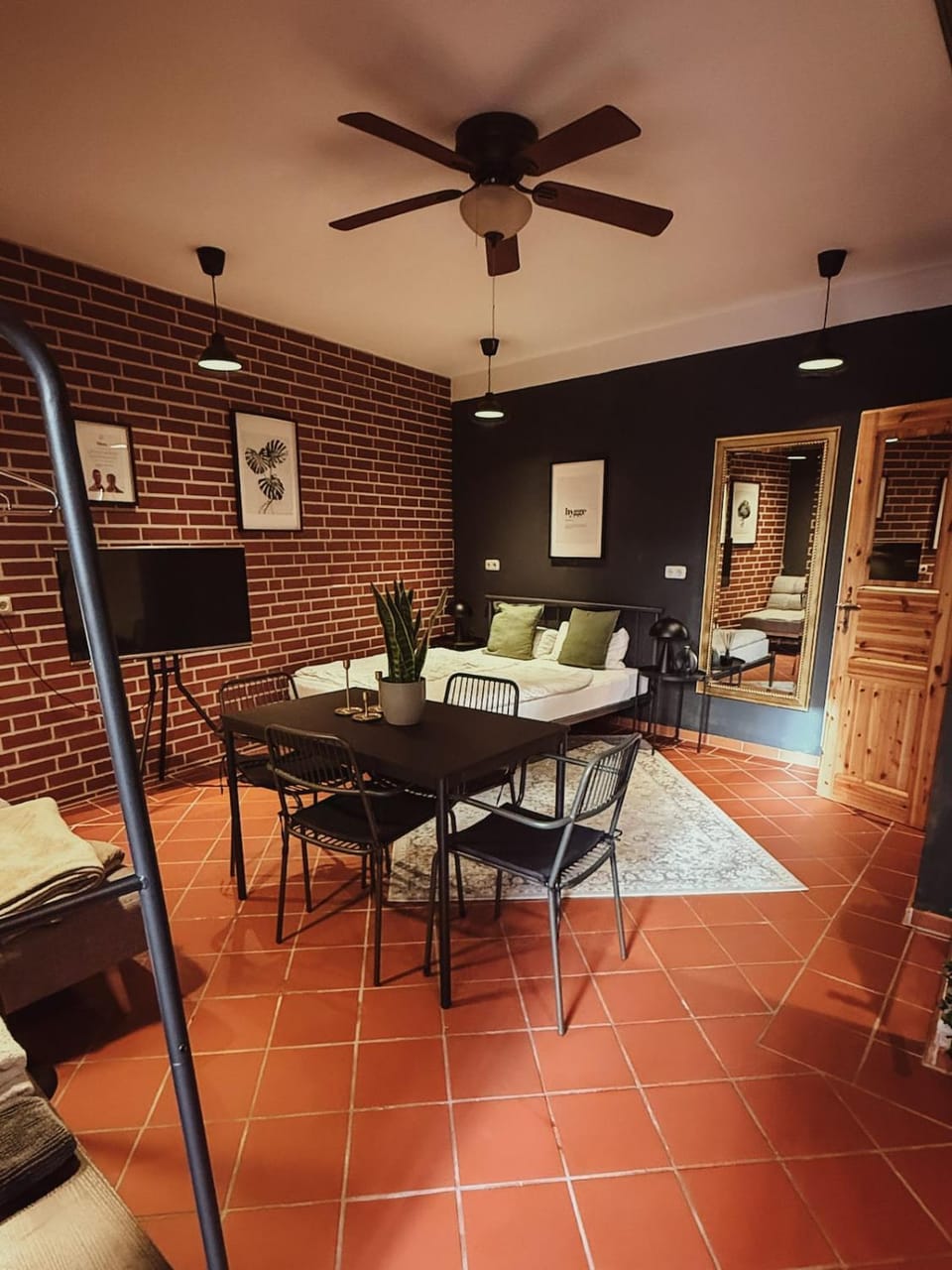Urban Industrial Studio im Zentrum Lüneburgs Apartment in Lüneburg