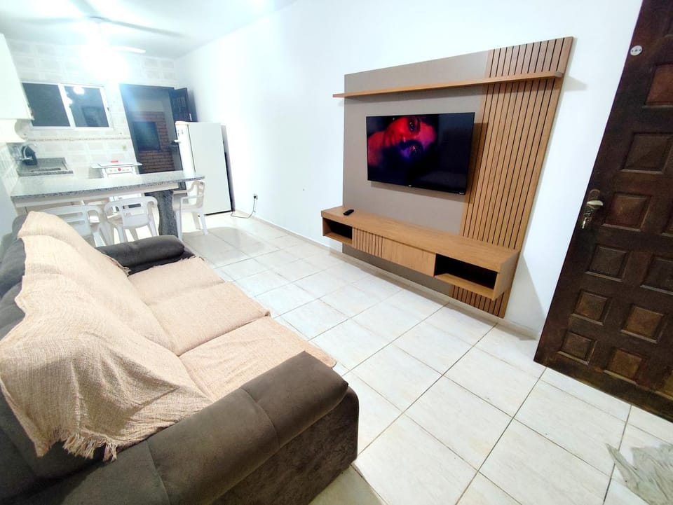 Casa aconchegante a 3 quadras do mar House in Pontal do Paraná