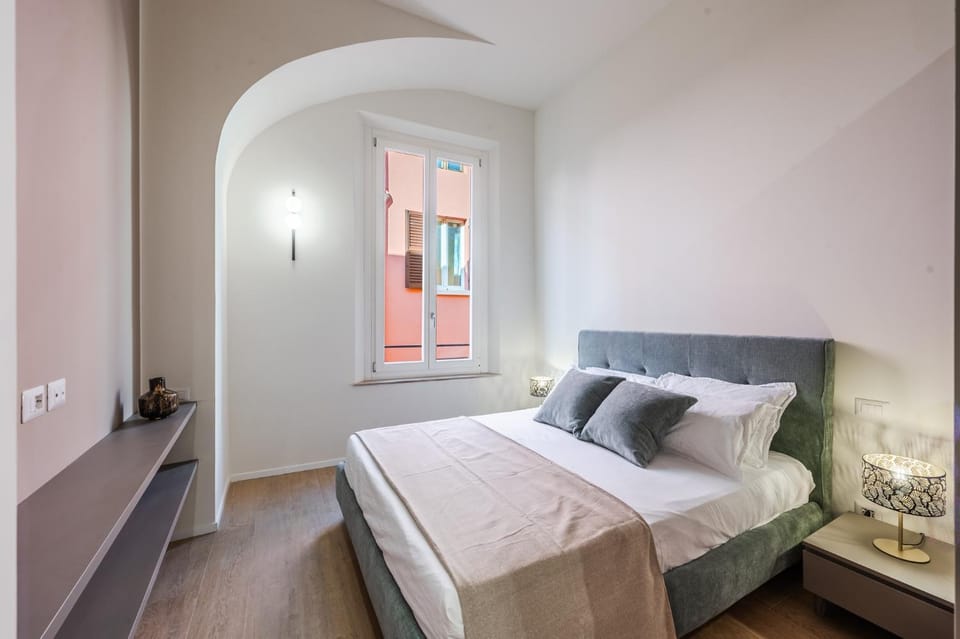 Bed, Photo of the whole room, Bedroom, heating, internet, air conditioner