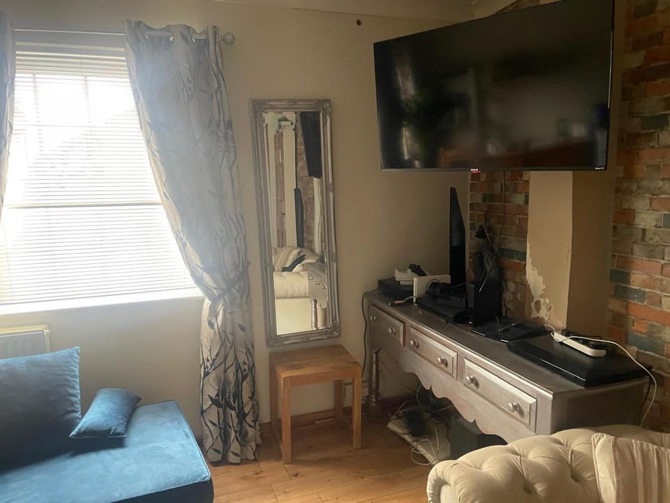 Fenland Gallery Bed and Breakfast in Whittlesey