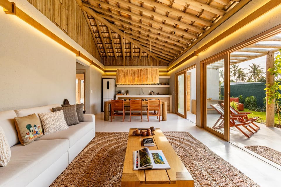 Patio, Kitchen or kitchenette, Living room, Seating area, Dining area