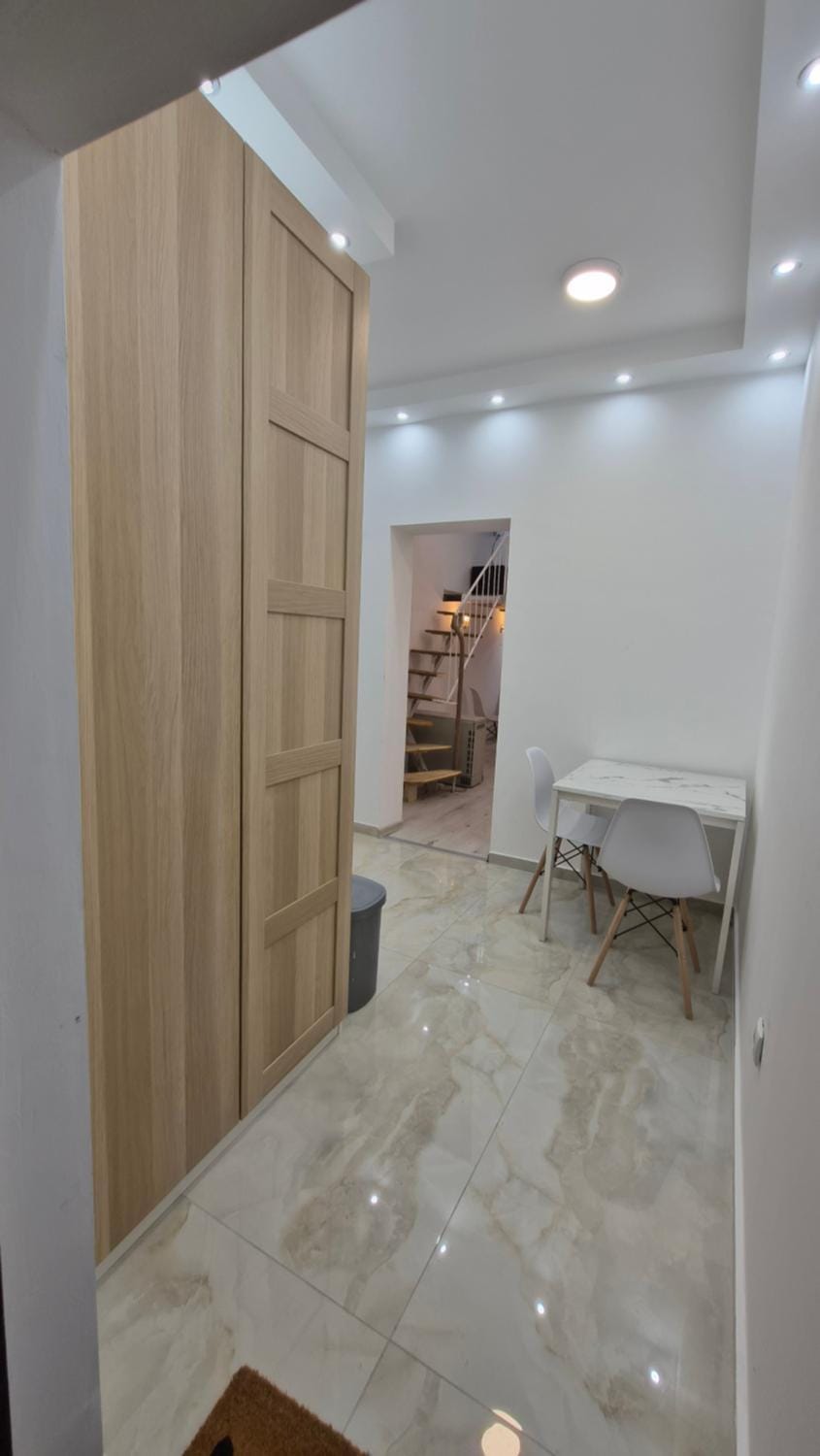Dining area, wardrobe
