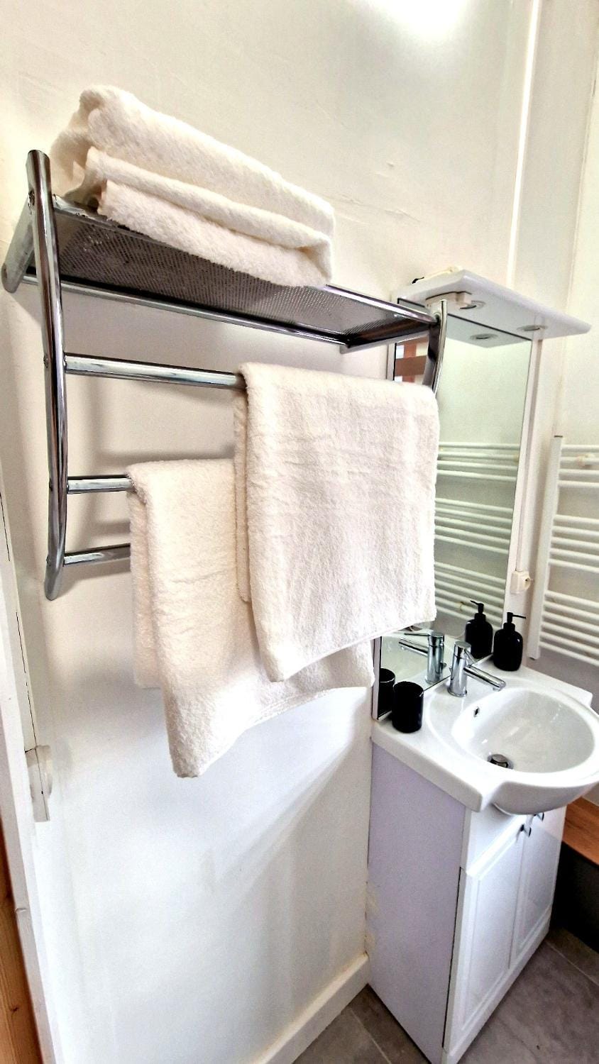 Appartement T2 au calme 10 min de métro Barriere de paris , Lavache Apartment in Toulouse