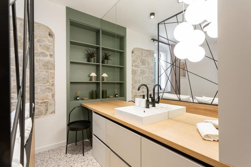 LAVIE LOFT Brand New Two-Level Duplex, 2 bathrooms Apartment in Split