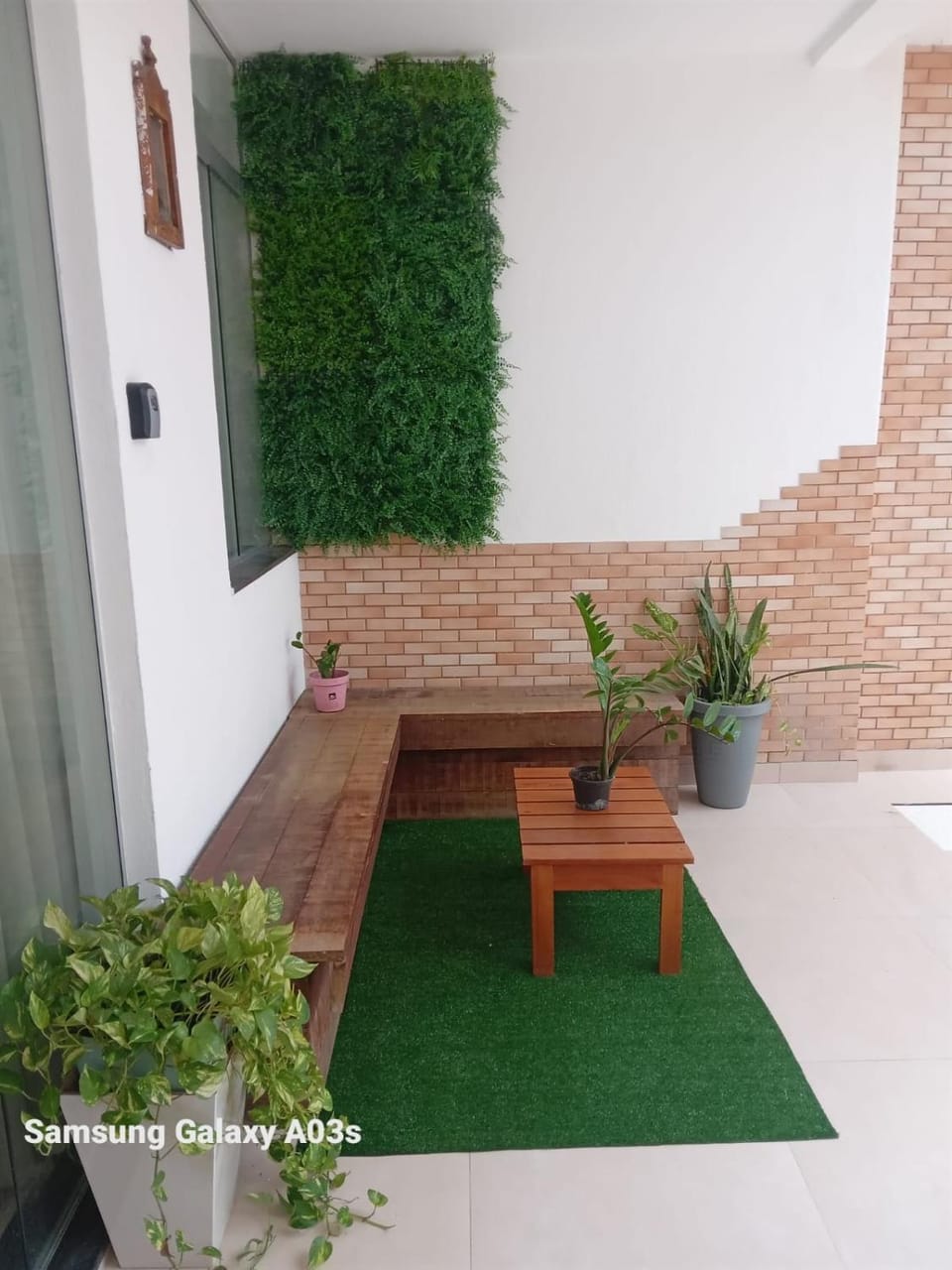 Seating area